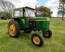 John Deere 2330 de 58 CV con Cortadora