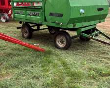 Acoplado Playo con Tanque 1000lts de Combustible MF