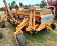 Sembradora Agrometal TX Mega 16 a 35cm