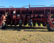 Sembradora Crucianelli Gringa 14 a 52 (2006)