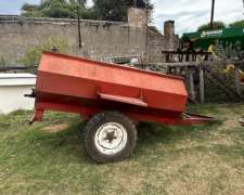 Acoplado Tanque de 1500 Litros