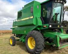 John Deere 1175. Plataforma De 23 Pies Con Pisa Palos.