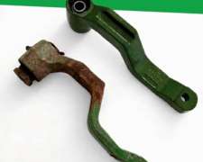 Servicio De Reforma Brazo John Deere A Rodamiento