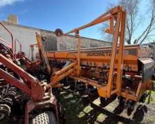 Sembradora Agrometal TX Mega 16 A52 Variable