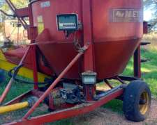 Mixer Vertical Racionador Metfer. 5.5 Mts 3. Muy Buen Estado