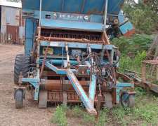 Cosechadora Mani de Roque. año 2000.
