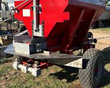 Fertilizadora Fertec F3000 Con Cinta Año 2011