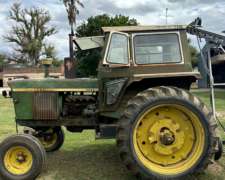 John Deere 2420 con Cabina