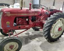 Tractor Cockshutt Perking 4