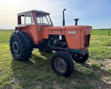 Fiat 700 e a Reparar