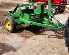 Pala Cargadora de Arrastre Usada Marca Lecar de 1,5 Mts