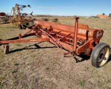 Sembradora Apache de Grano Fino de 27 Líneas a 17,5