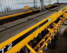 Sembradora Agrometal TX Pivot 2, 18 a 52, año 2023, Neumatic