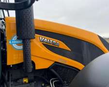 Tractor Valtra A134, 300hs de Uso, Cabinado, 4X4