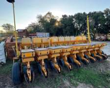 Sembradora Agrometal, Modelo TX 12/70