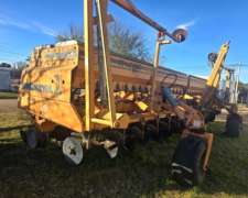 Sembradora Agrometal TX Mega de 16 a 52. año 2002