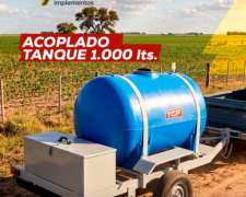 Acoplado Tanque Plastico 1 Eje TCF 1.000 Litros con Baulera