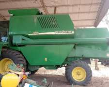 Cosechadora John Deere 1450, 5.000 Hs Motor, con Maicero
