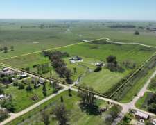30 Has. Estupenda Casa de Campo y Parque en Carmen de Areco