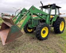 John Deere 5400 con Pala