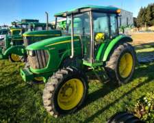 Tractor John Deere 5082e, año 2015