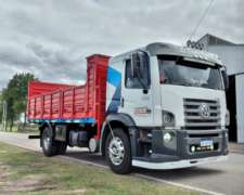 Carrocería Guajardo y Linares B. Volcable