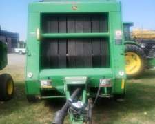 Rotoenfardadora John Deere 568 año 2010.