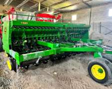 Sembradora John Deere 1560