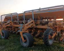 Sembradora Agrometal TX Mega 13 a 52 - Neumatica Foggia