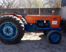 Tractor Fiat 800