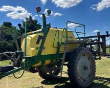 Pulverizadora de Arrastre Caiman Serie 3000