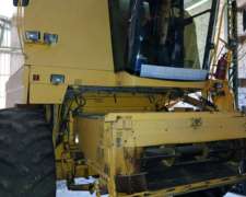 Cosechadora New Holland TC 59, año 2006