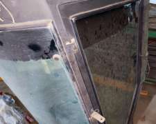 Repuesto Parabrisas de John Deere 1175. año 1998