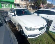 Bmw Serie 3 330 I Sport Line Sedan 2017nafta U$ 30.600