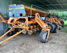 Sembradora Agrometal TX Mega 22 Lineas