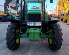 Tractor John Deere 6135j