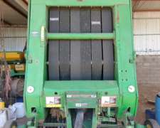 Roto Enfardadora John Deere 468. año 2012