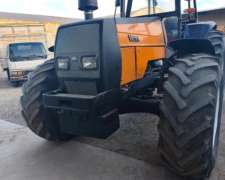 Tractor Valtra Bh 160
