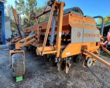 Sembradora Agrometal TX Mega 13 a 52 Doble Ferti