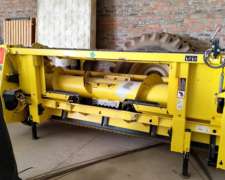 Recolector John Deere 630c para Picadoras Línea 7