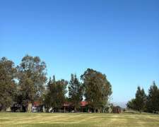 Campo Ganadero Sobre Ruta 2, Altura Huanqueros