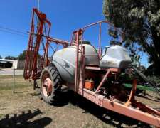 Pulverizadora Jacto Advance 3000