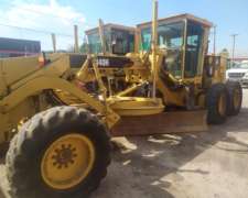 Excavadora Caterpillar 140h Usada