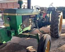 Tractor John Deere 2730