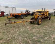 Niveladora Melga Hidráulica .