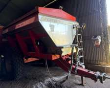 Fertilizadora Fertec Fértil 6000