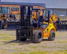 Autoelevador Todo Terreno Eisen RTF35 4X4 3500kg Torre 4.7m