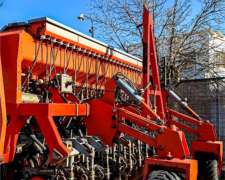 Sembradora Tanzi 25 a 17.5 con Doble Disco muy Buen Estado