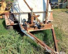 Acoplado Cisterna 2000 Lts Tanque Plastico de 1 Eje