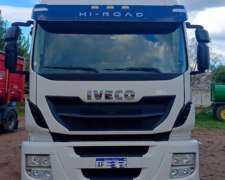 Iveco Hi-road 440 año 2022 con 260.000 km Equipo Completo